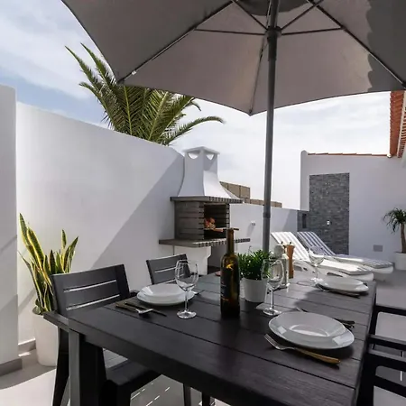 度假居 Con Piscina Comunitaria *