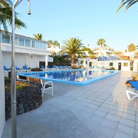 Con Piscina Comunitaria 度假居 Chayofa